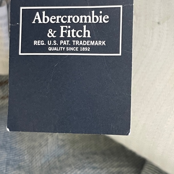 Abercrombie & Fitch Womens High Rise Distress Jean The Mom Shorts Sz. 24 37 - Picture 11 of 16
